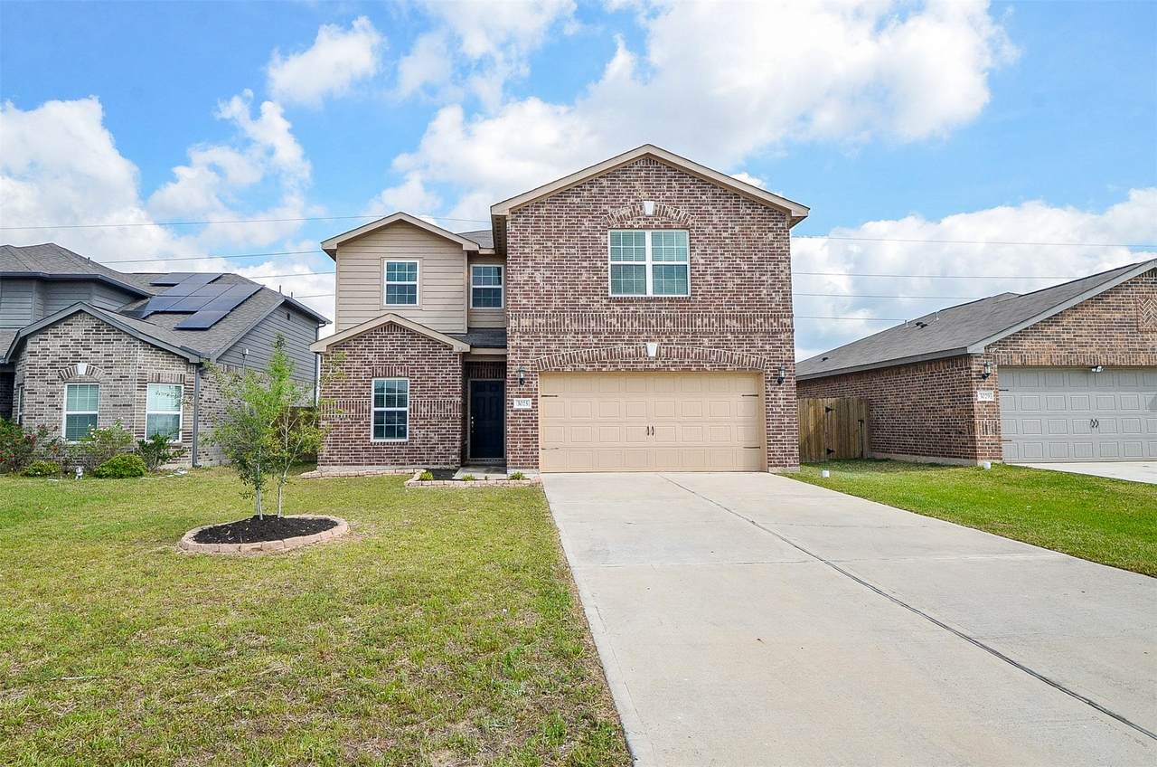 3025 Iron Woods Drive - Photo 1