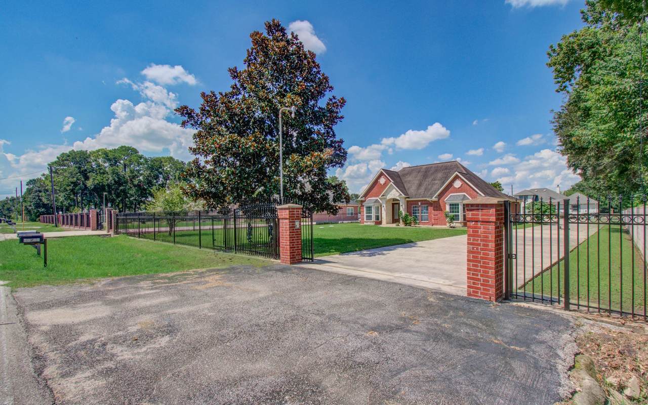 10202 Brighton Lane - Photo 1