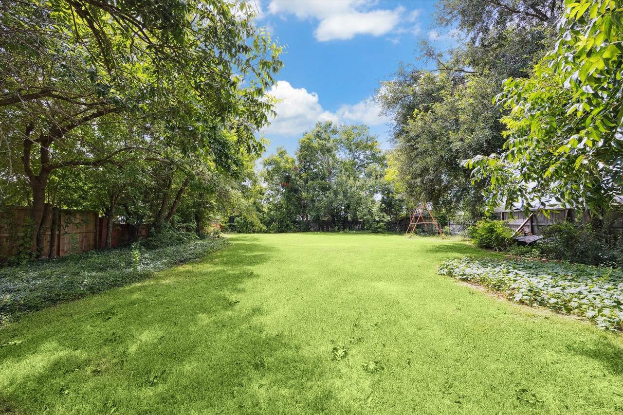 8606 Linkpass Lane - Photo 1