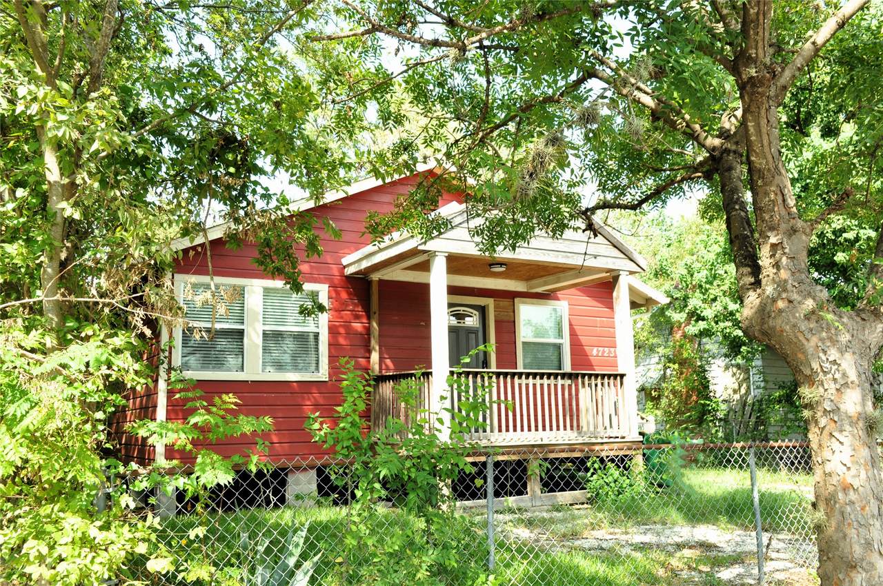 4723 Polk Street - Photo 1