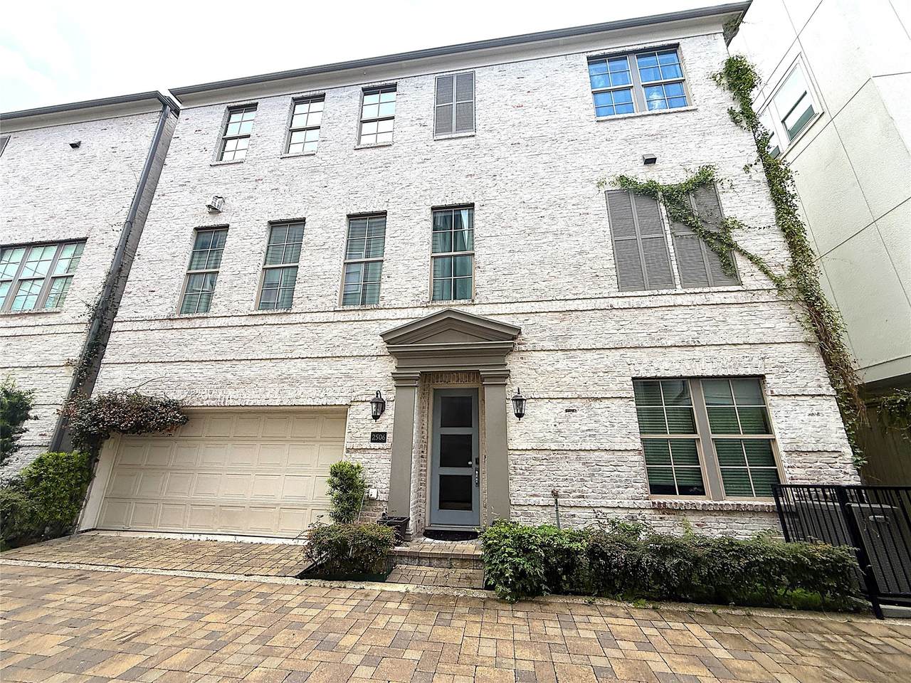 2506 Mckinney Street - Photo 1