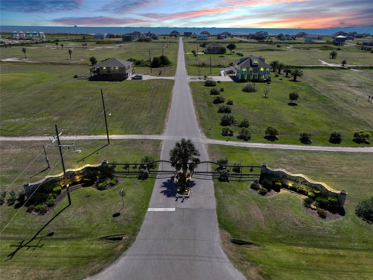 816 Rancho Caribe Drive - Photo 1