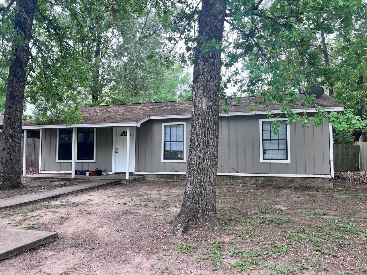 444 Stevens Lane - Photo 1