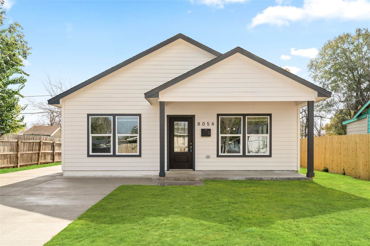 8056 Meadowbrook Drive - Photo 1