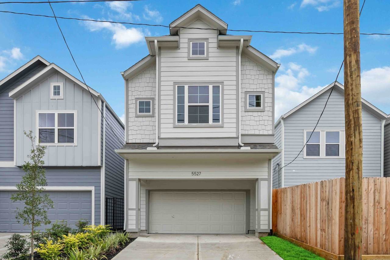 5527 Katy Freeway - Photo 1
