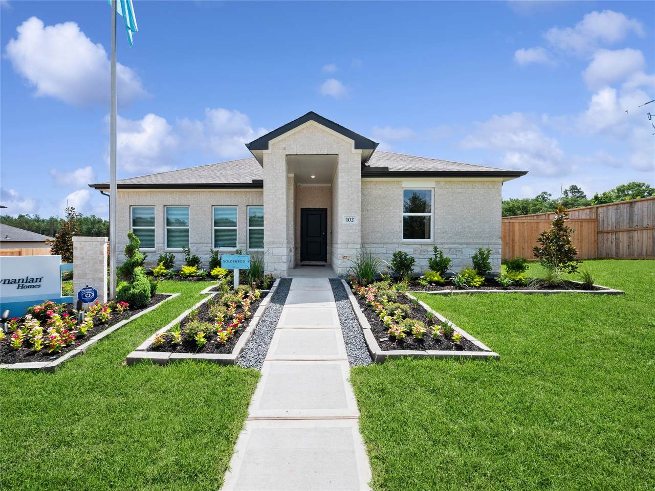 102 Lantana Lane - Photo 1