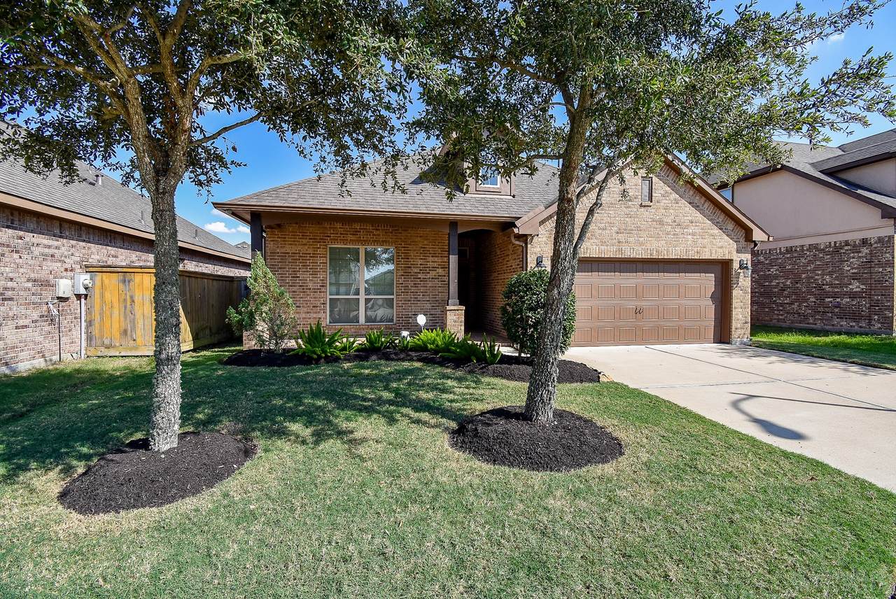 12006 Sambuco Court - Photo 1