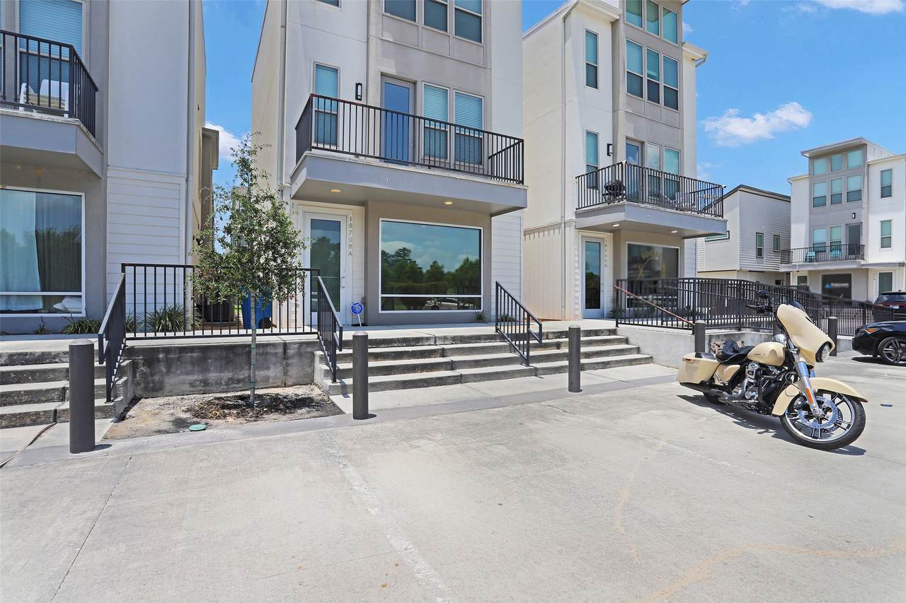 18708 Centro Main Street - Photo 1