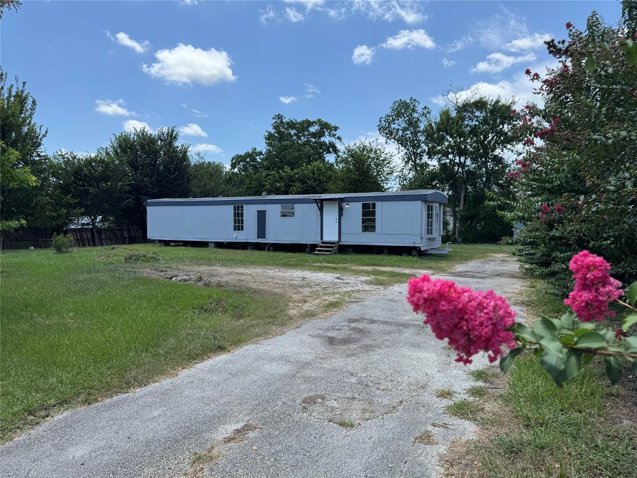6226 County Road 48 - Photo 1