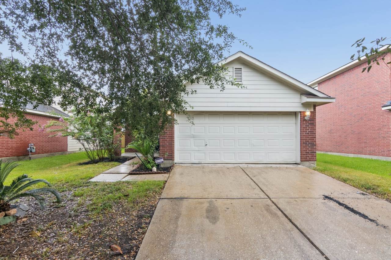 5607 Violet Path Lane - Photo 1