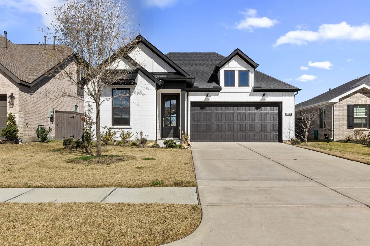 19218 Palfrey Prairie Trail - Photo 1
