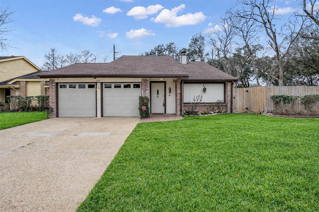 1806 Meadowlocke Lane - Photo 1