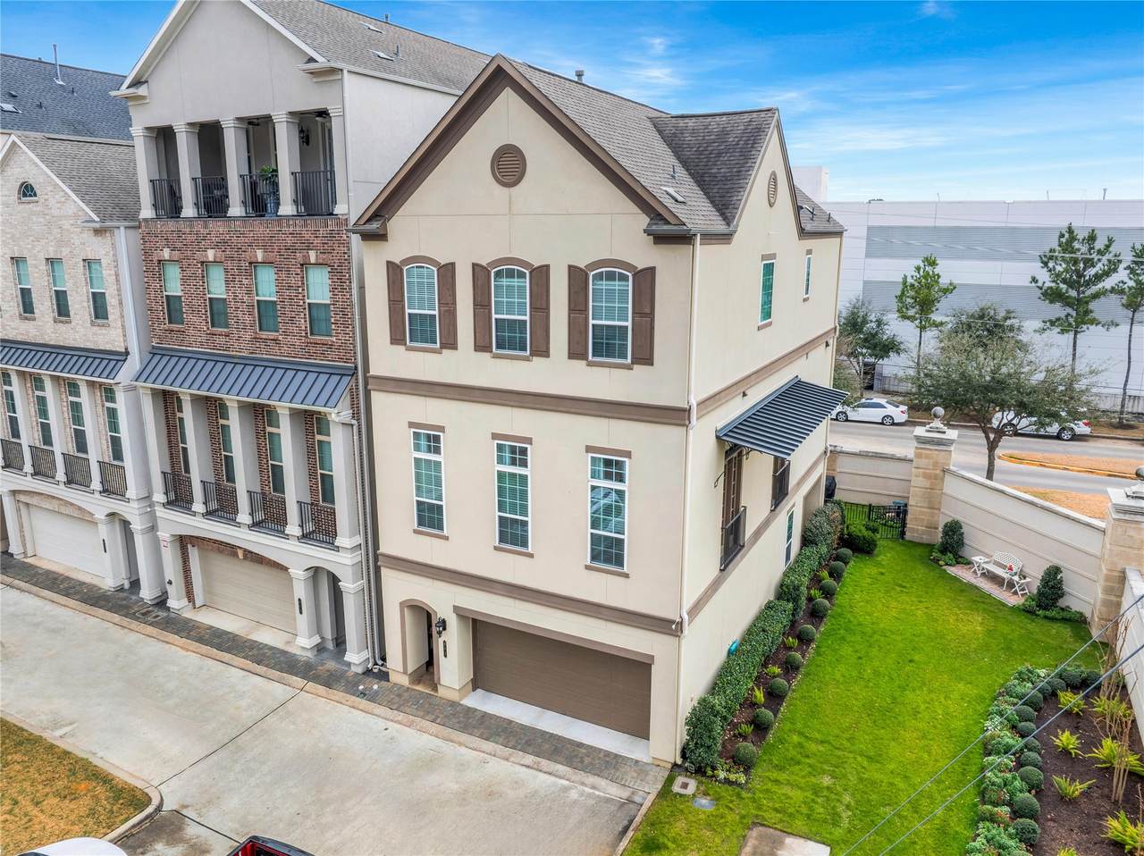 803 Dunleigh Meadows Lane - Photo 1