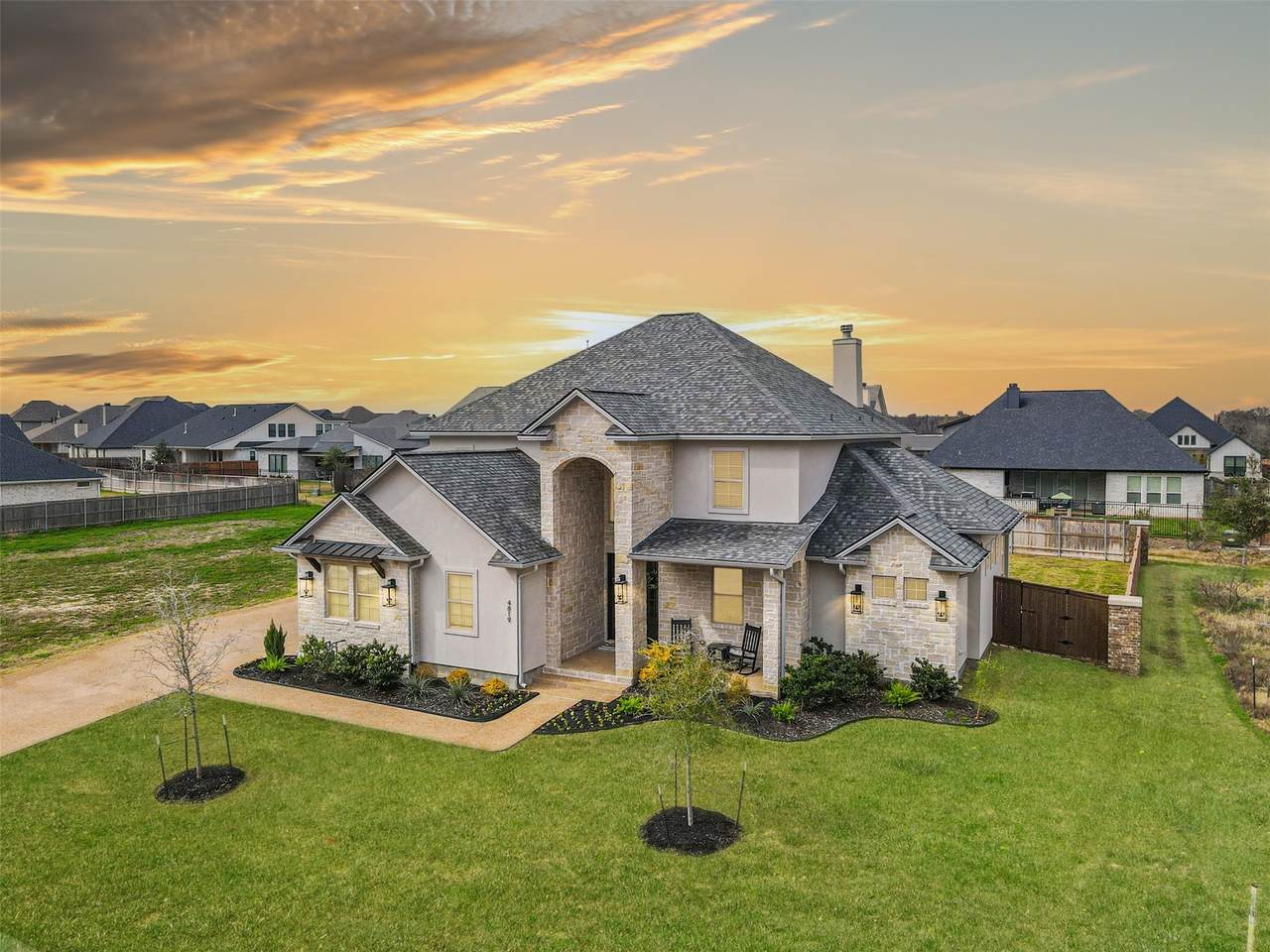4819 Crystal Ridge Court - Photo 1
