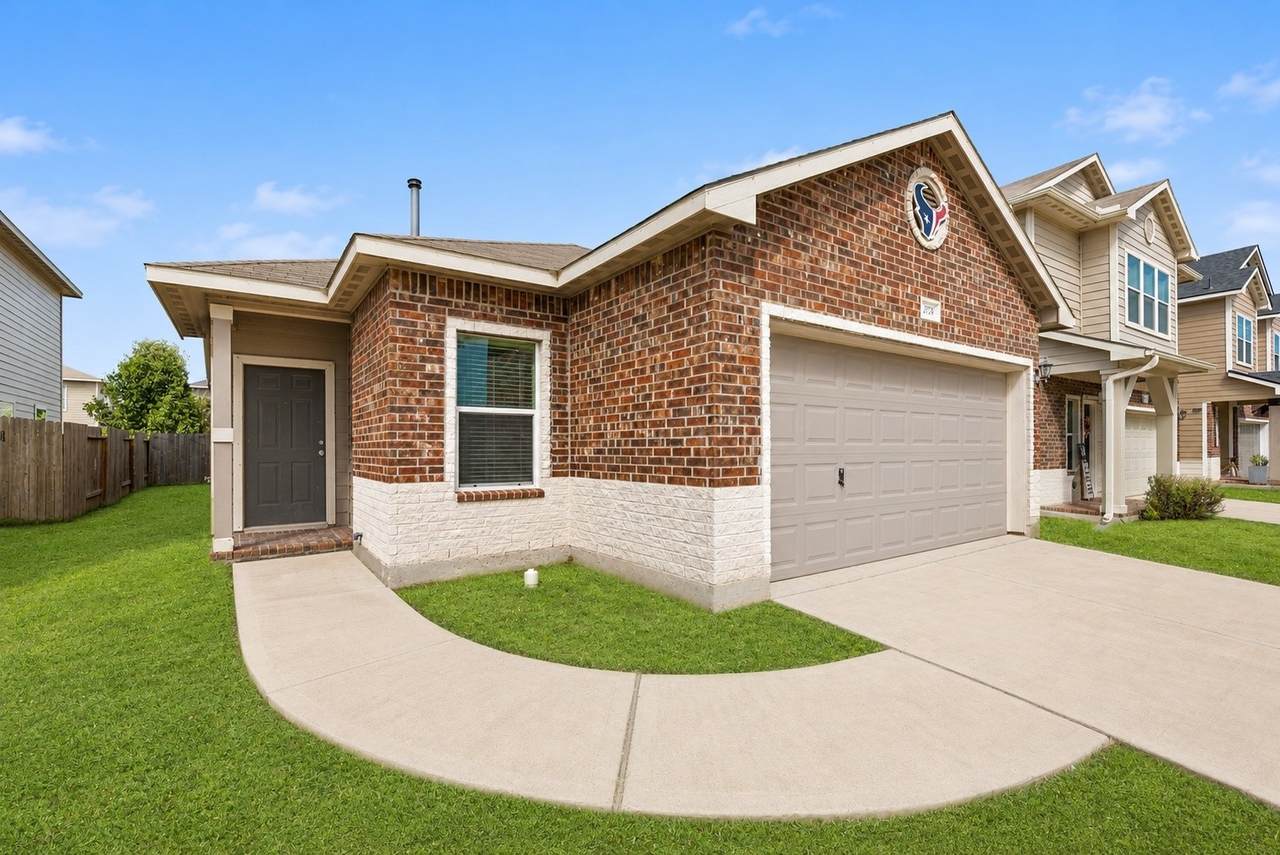 19726 Ashley Terrace Lane - Photo 1