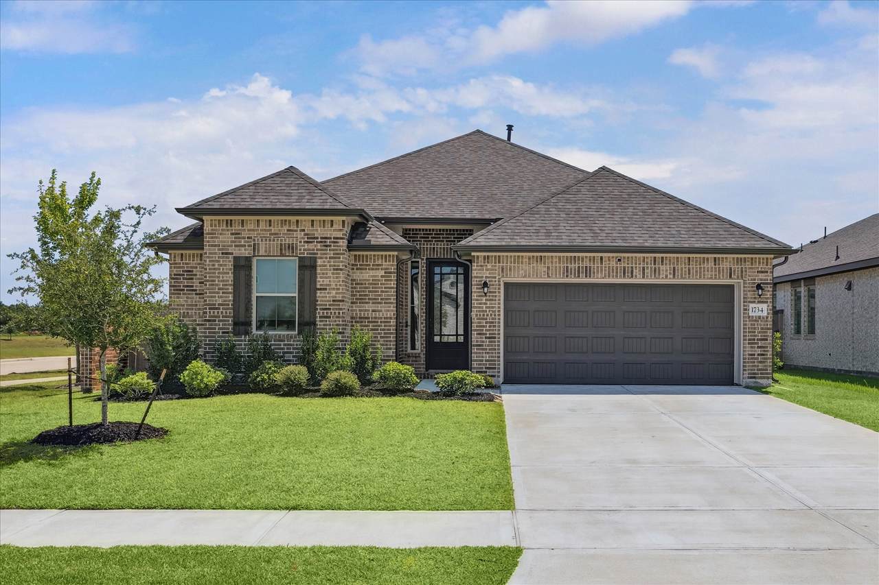 1734 Compass Rose Drive - Photo 1