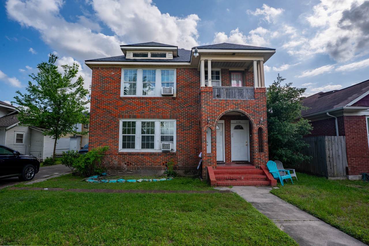 2206 Isabella Street - Photo 1
