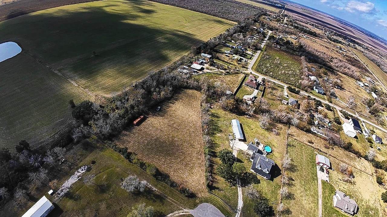 12530 County Road 421 - Photo 1