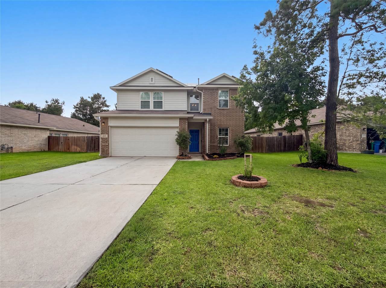 18664 Legend Oaks Drive - Photo 1