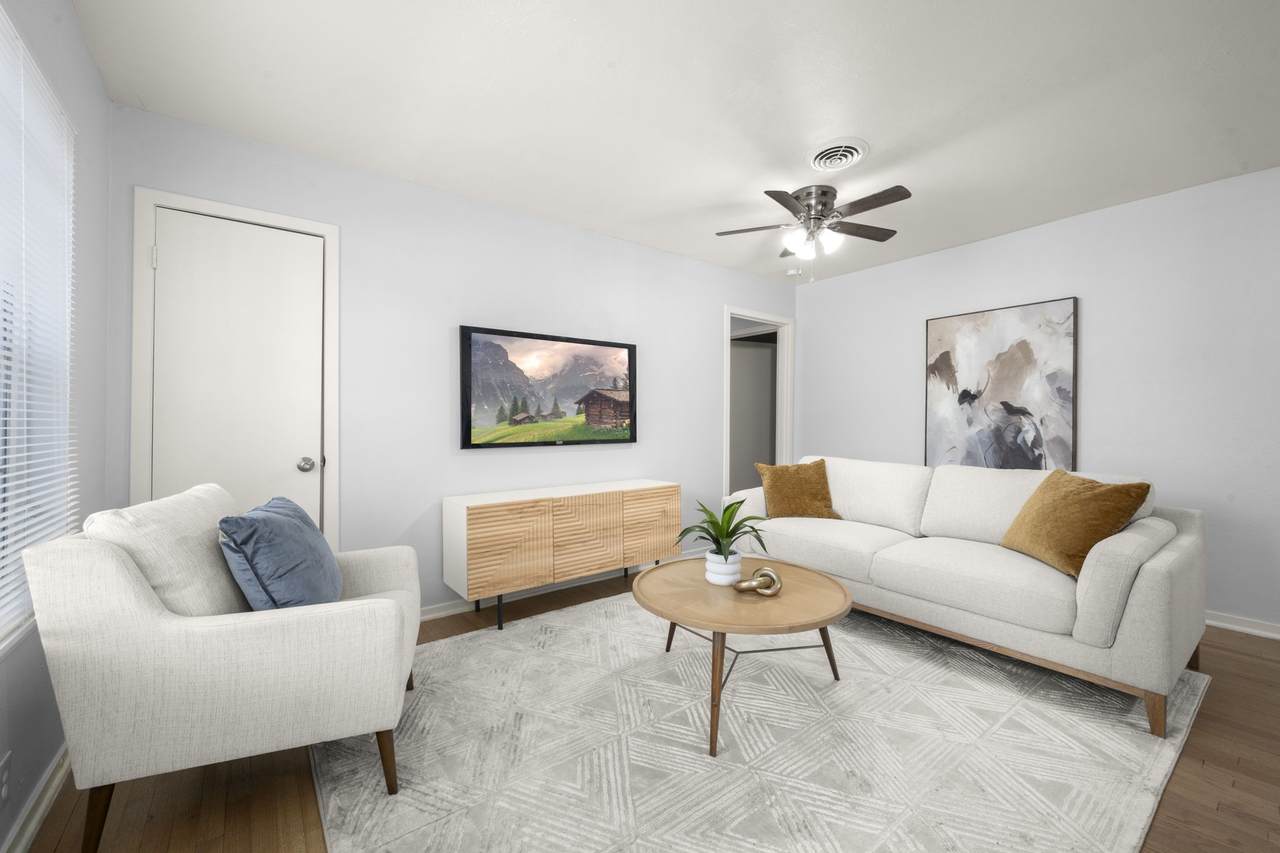 4326 Akard Street - Photo 1