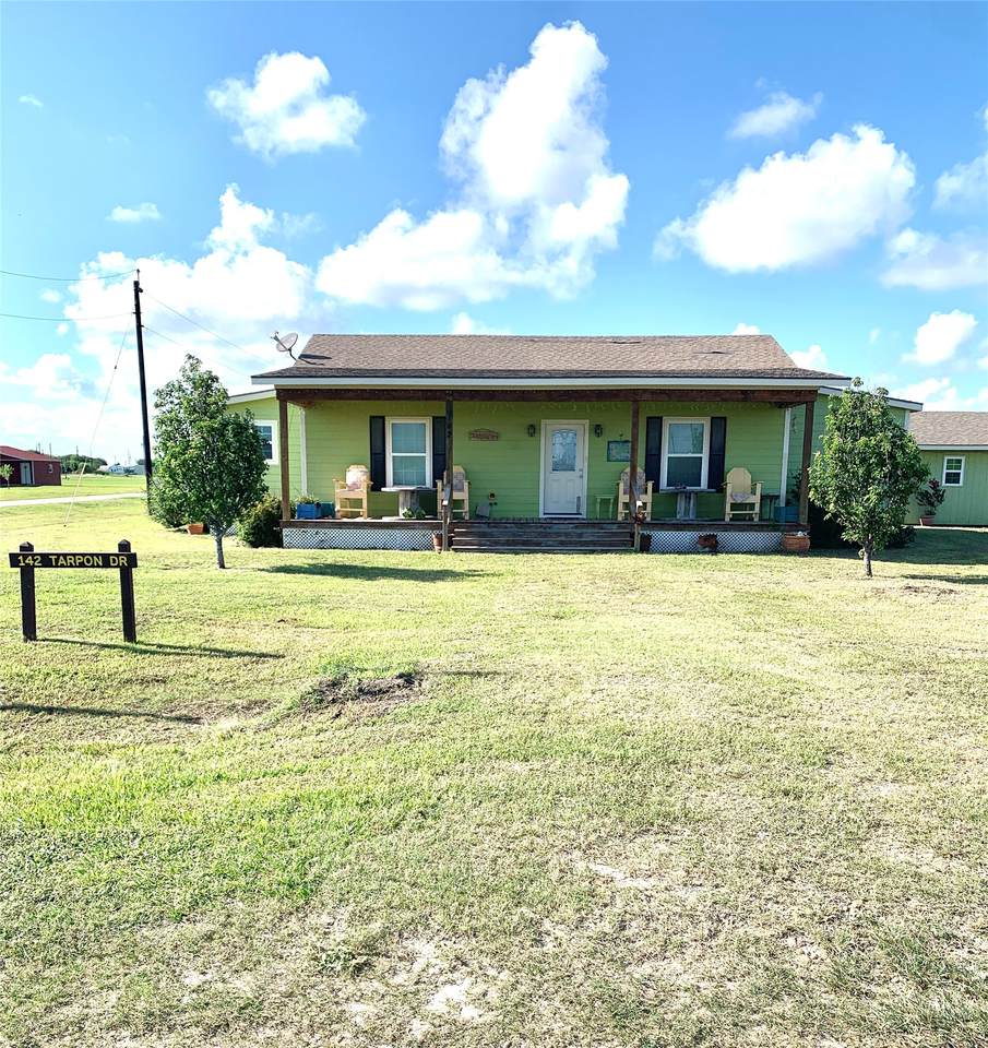 142 Tarpon Drive - Photo 1
