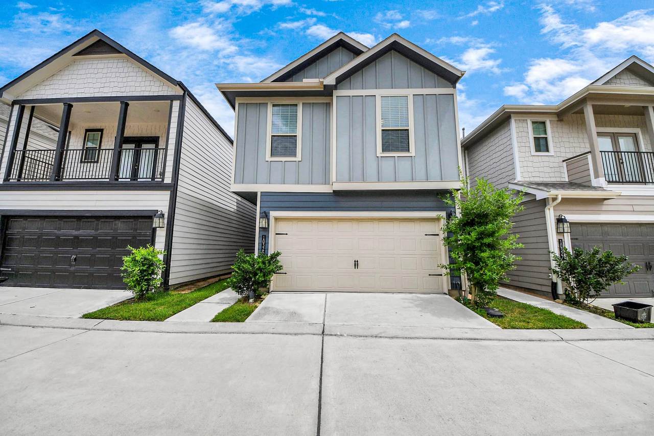 10325 Harmon Smith Drive - Photo 1