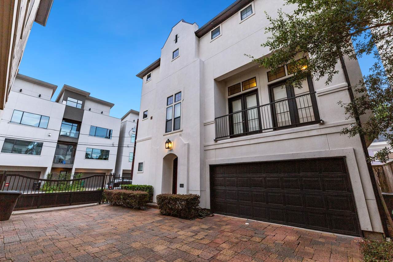 1406 Hickory Street - Photo 1