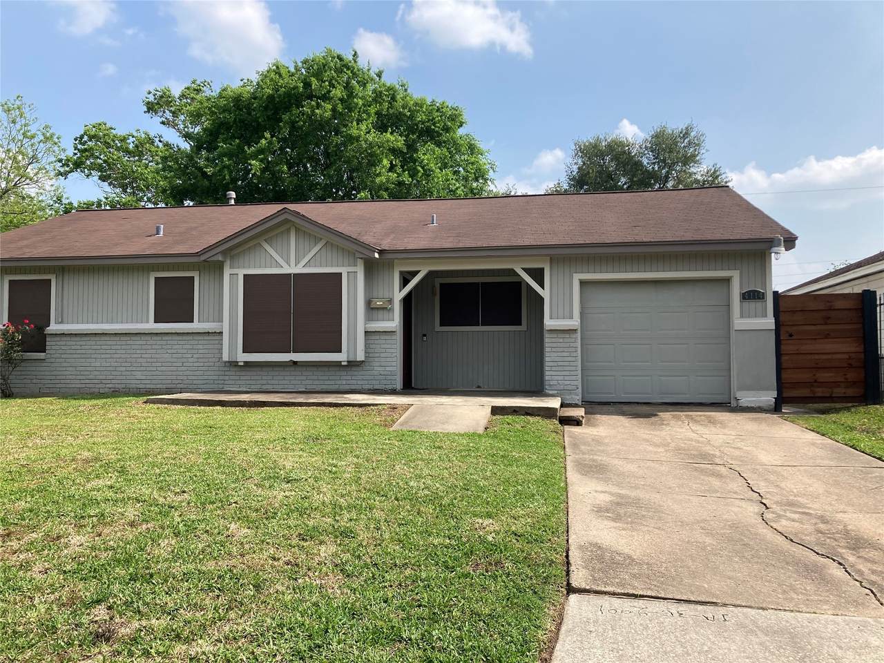 4114 Dacca Dr - Photo 1
