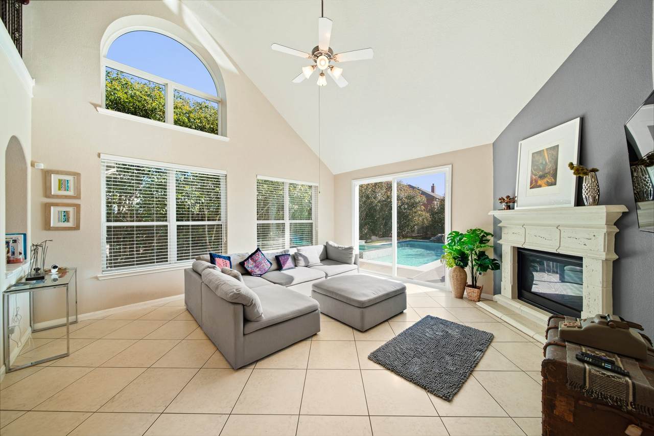 27406 Starlight Canyon Lane - Photo 1