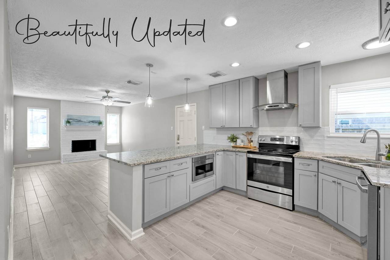 8226 Autumn Willow Drive - Photo 1
