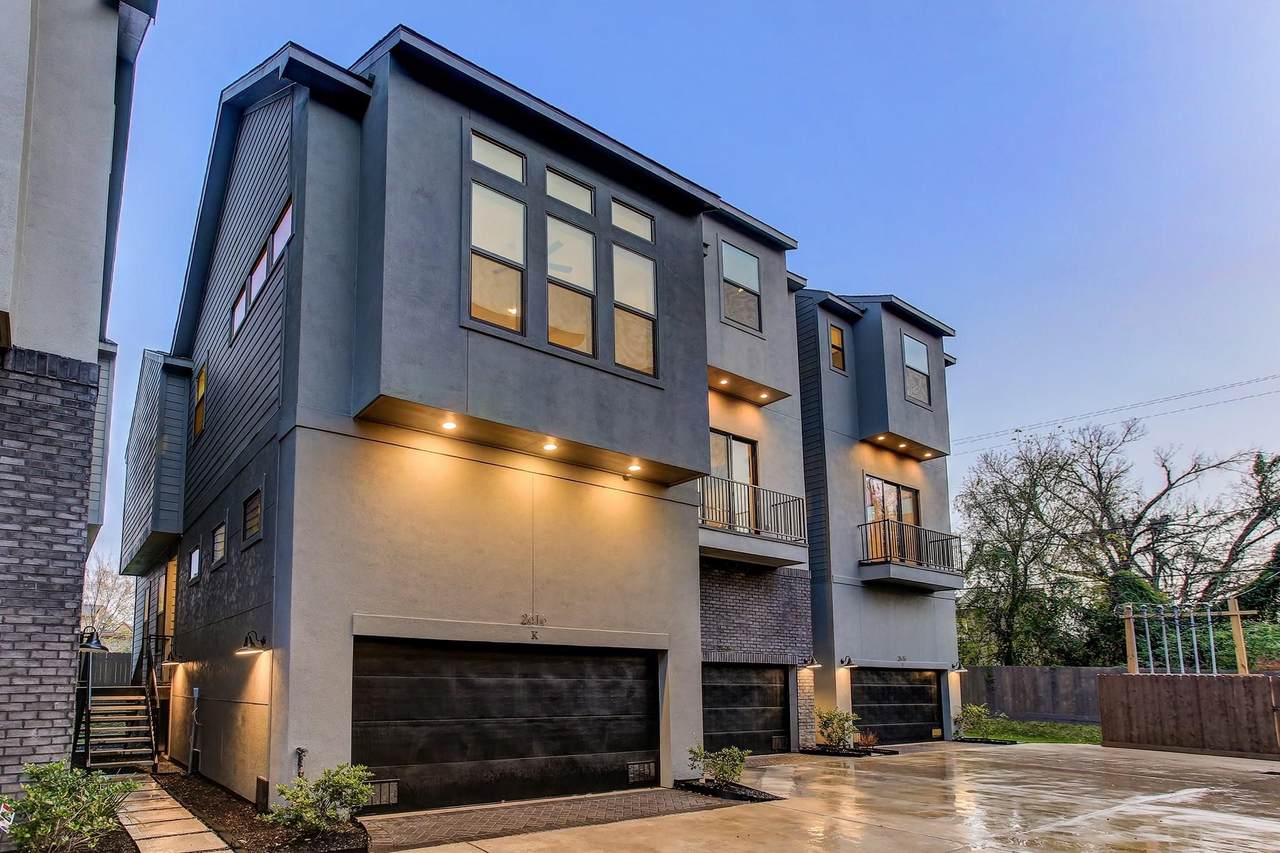 2616 Riverside Drive - Photo 1