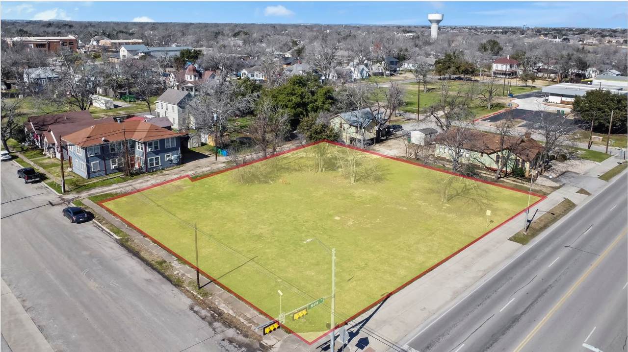 703 Main Street - Photo 1