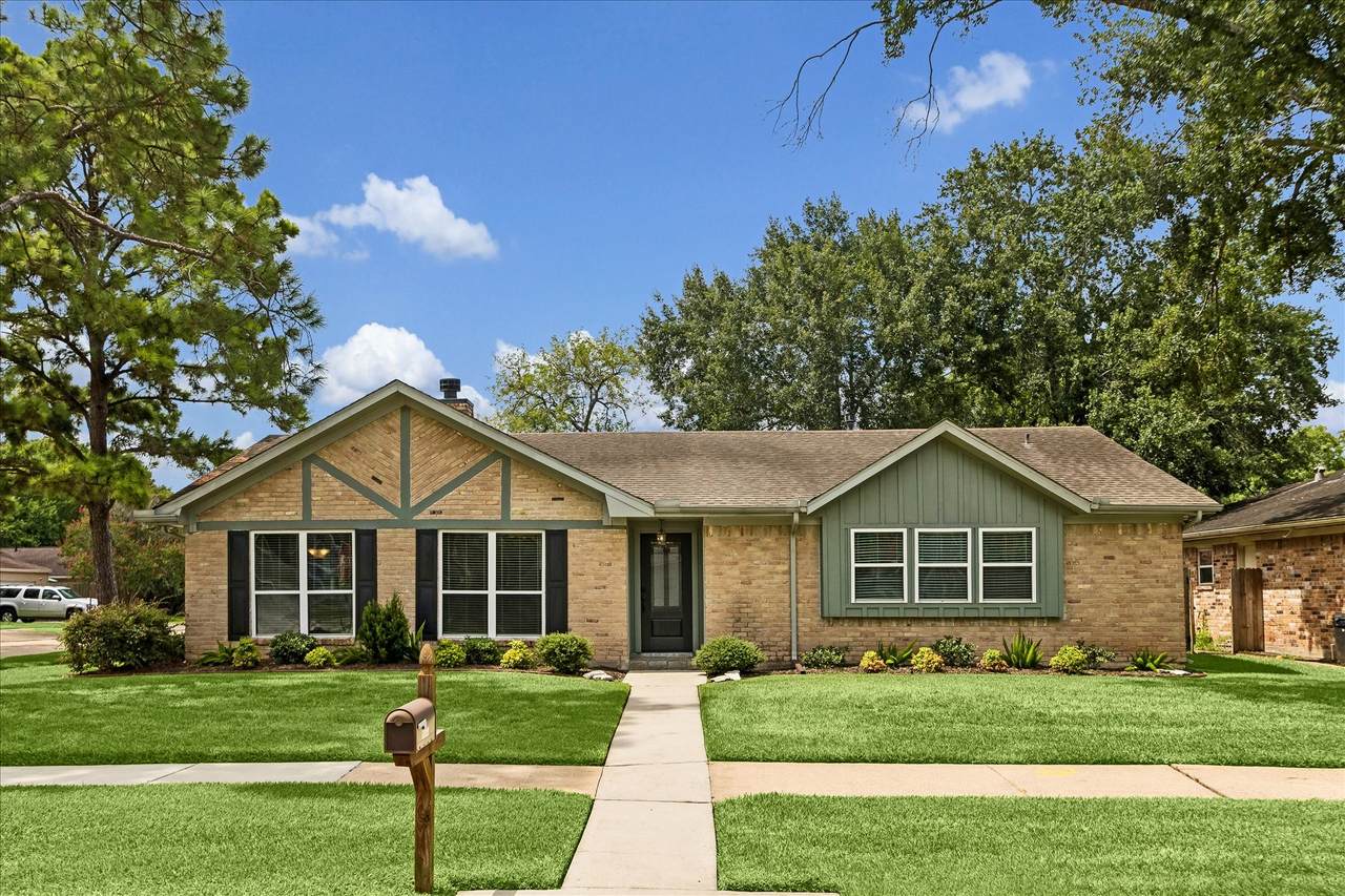 12322 Nova Court - Photo 1