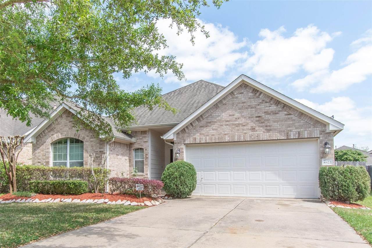 4822 Bonny Loch Lane - Photo 1