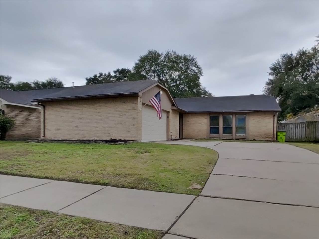 7206 Sonnet Glen Lane - Photo 1