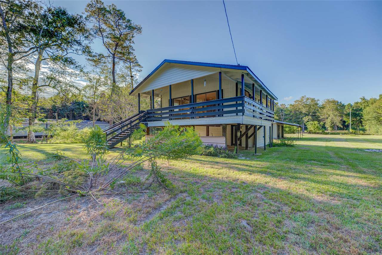 61 Hooker Lane - Photo 1