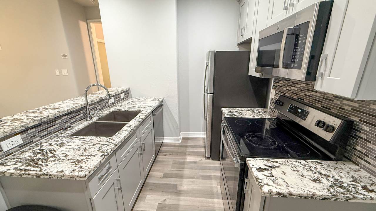 7823 Gladstone Street - Photo 1