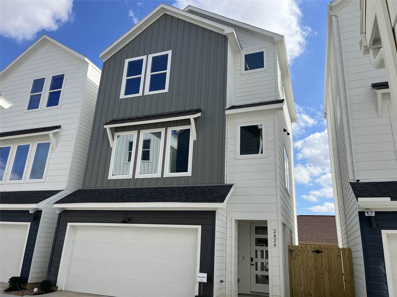 2426 Freeman Street - Photo 1