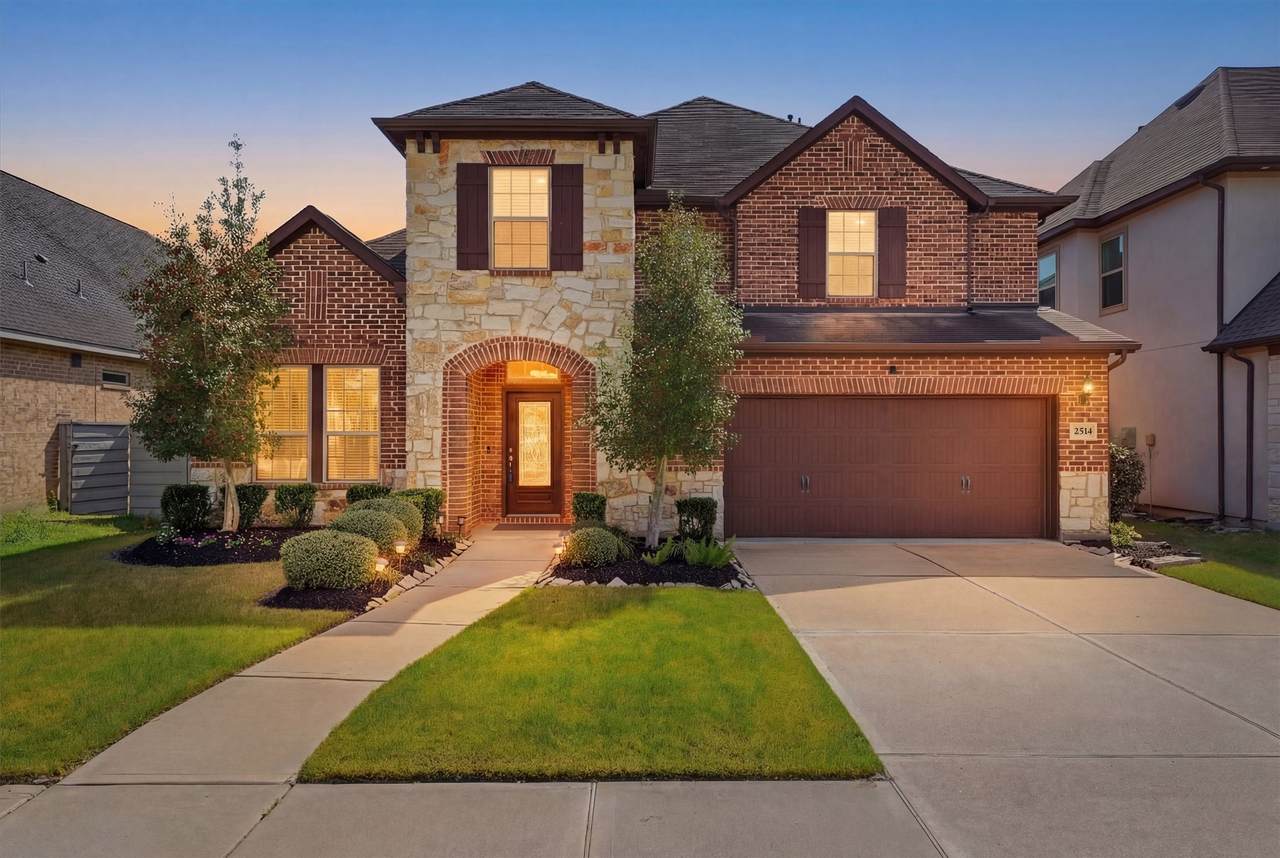 2514 Deerwood Heights Lane - Photo 1