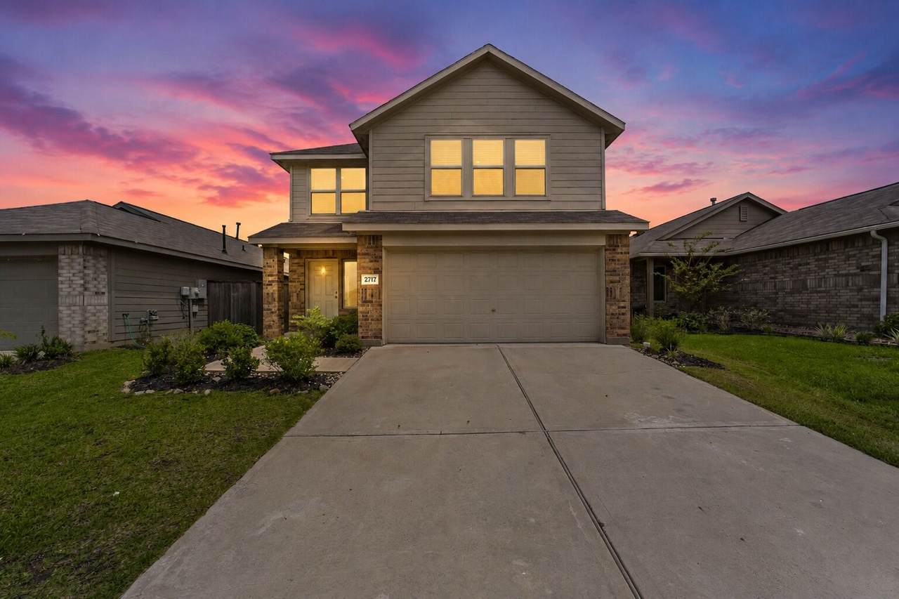 2717 Cadiz Bay Drive - Photo 1