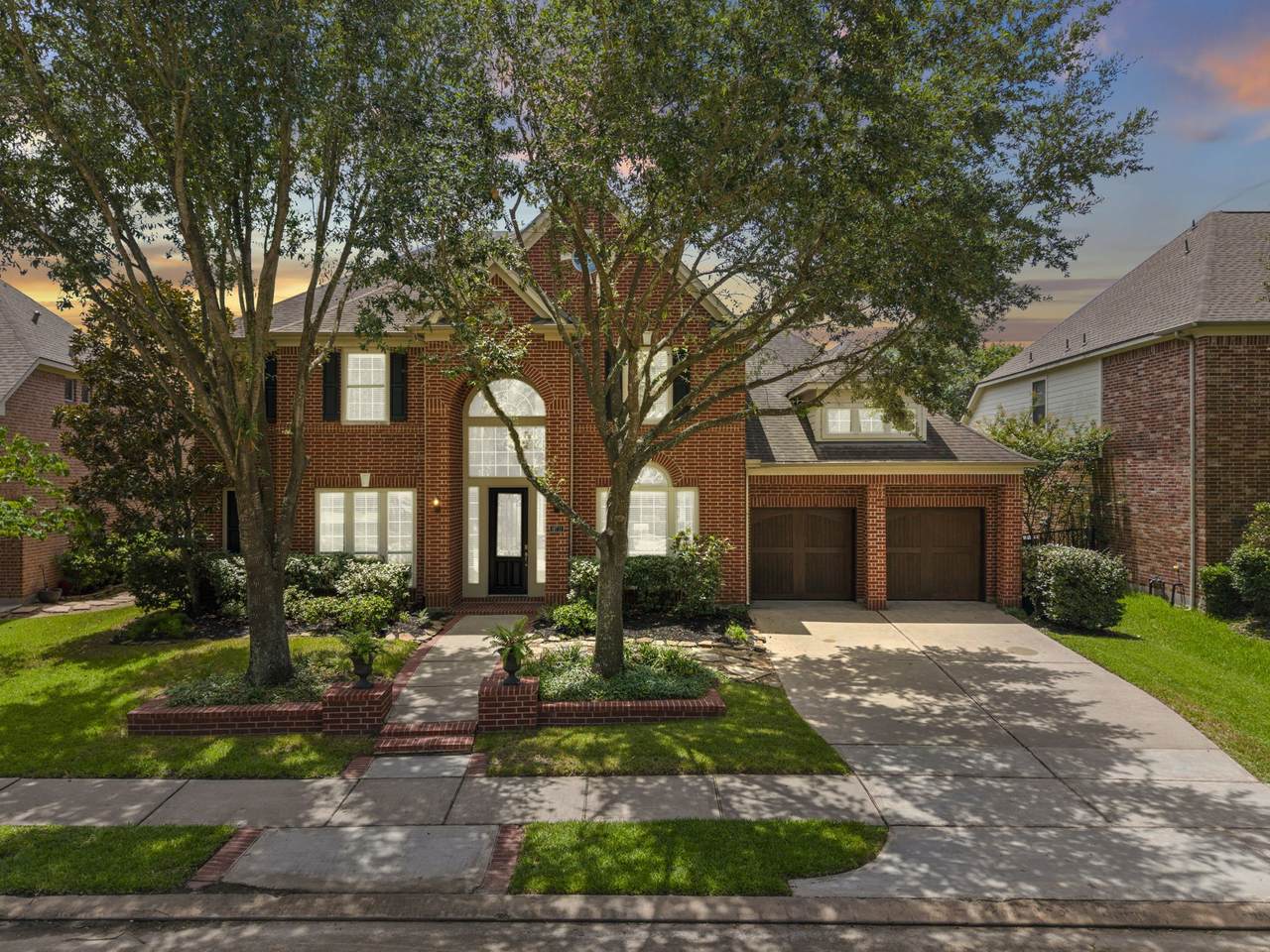 18711 Colony Shore Drive - Photo 1