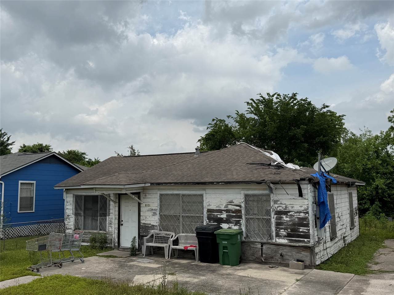 8101 Darlington Drive - Photo 1