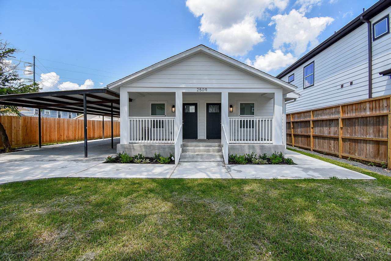 2509 Terry Street - Photo 1