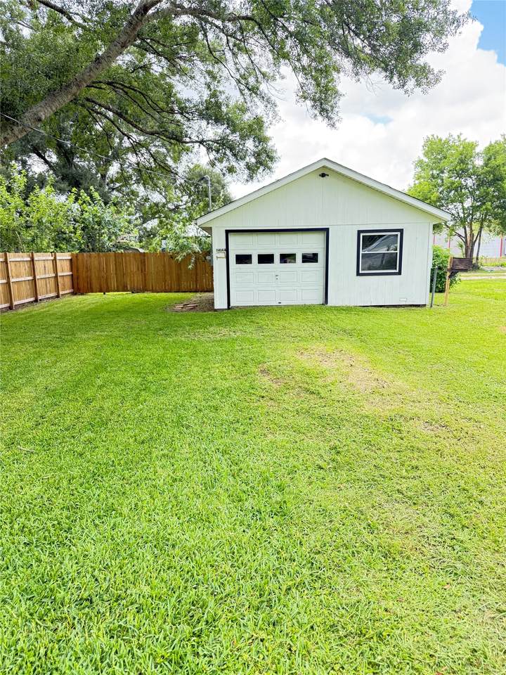 11414 Sralla Road - Photo 1