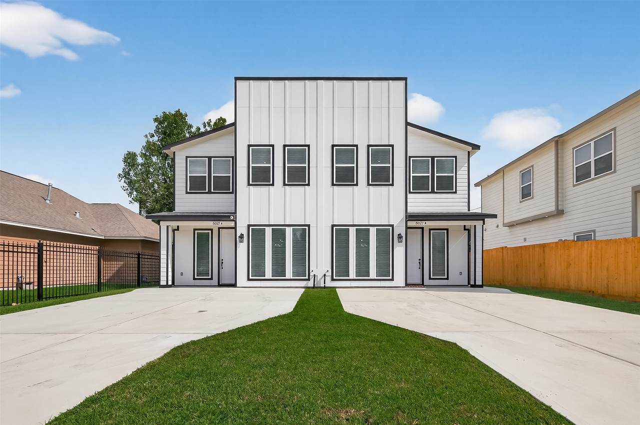 5027 Willow Glen Drive - Photo 1