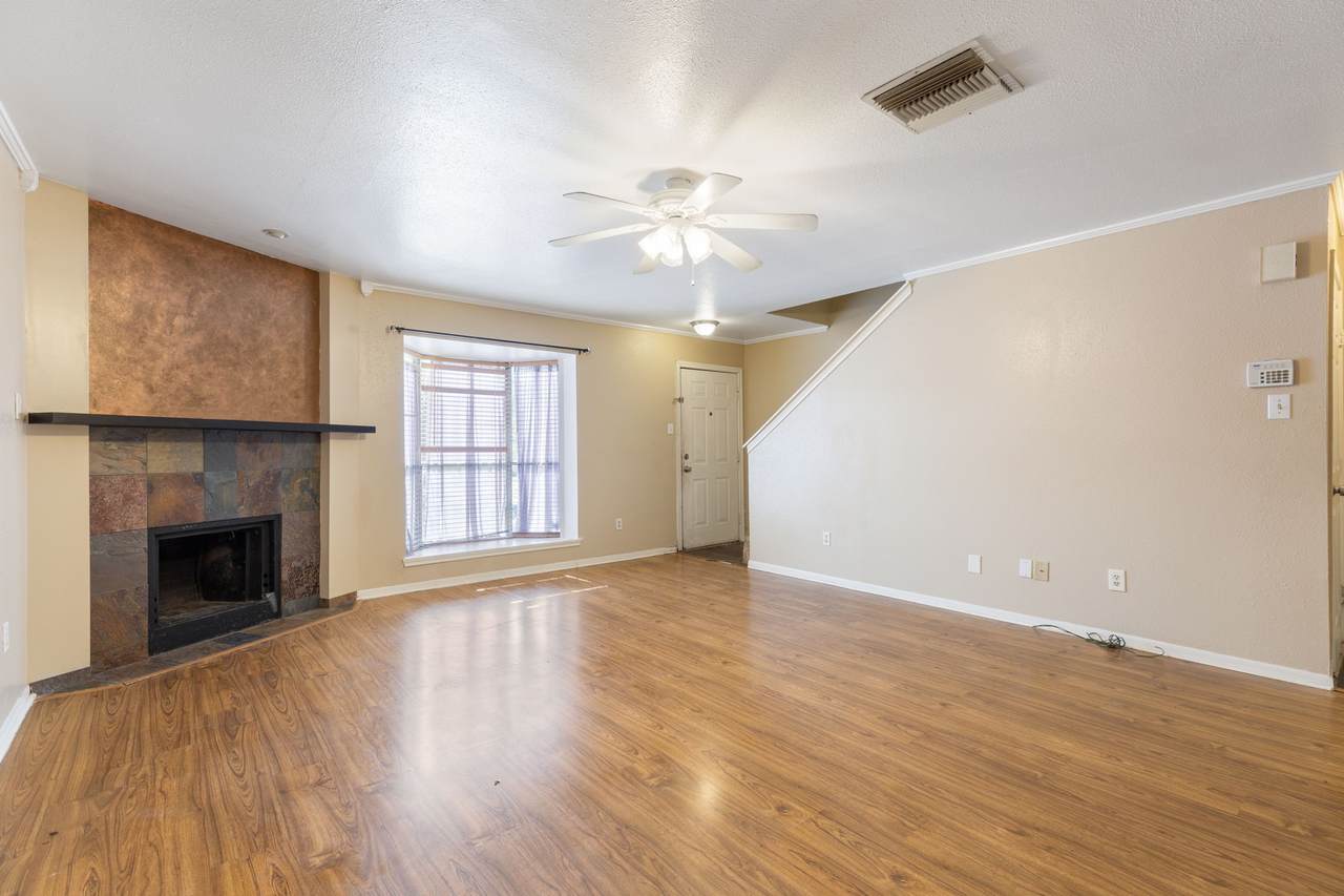 1919 Place Rebecca Lane - Photo 1