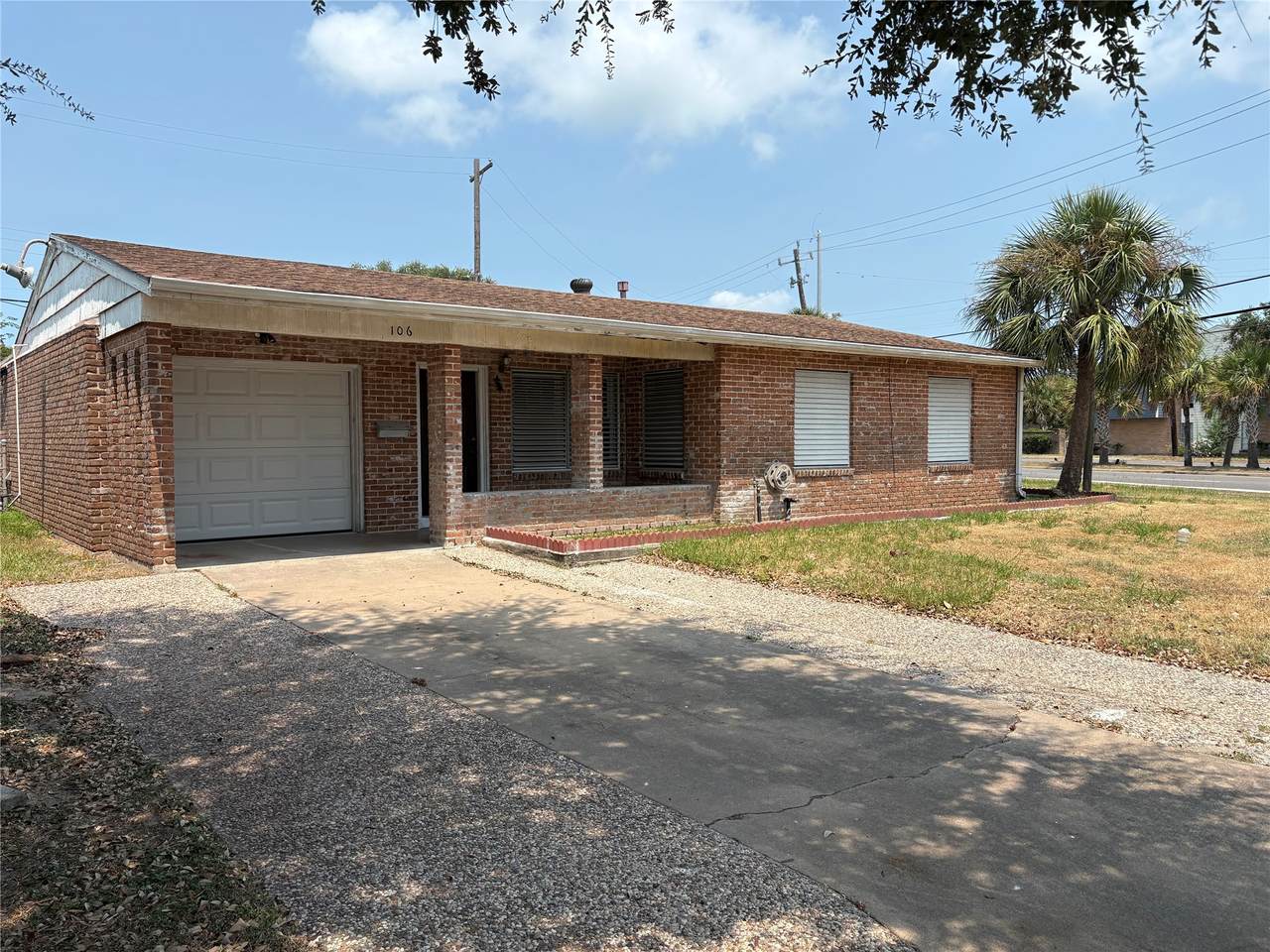 106 Barracuda Avenue - Photo 1