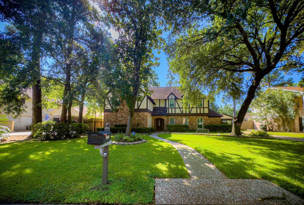 10723 Elmdale Drive - Photo 1