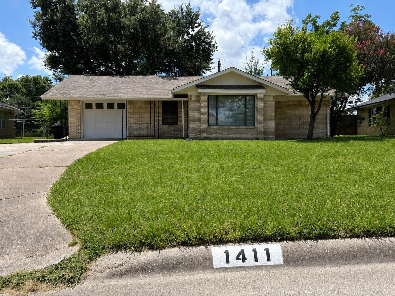 1411 Ansbury Drive - Photo 1
