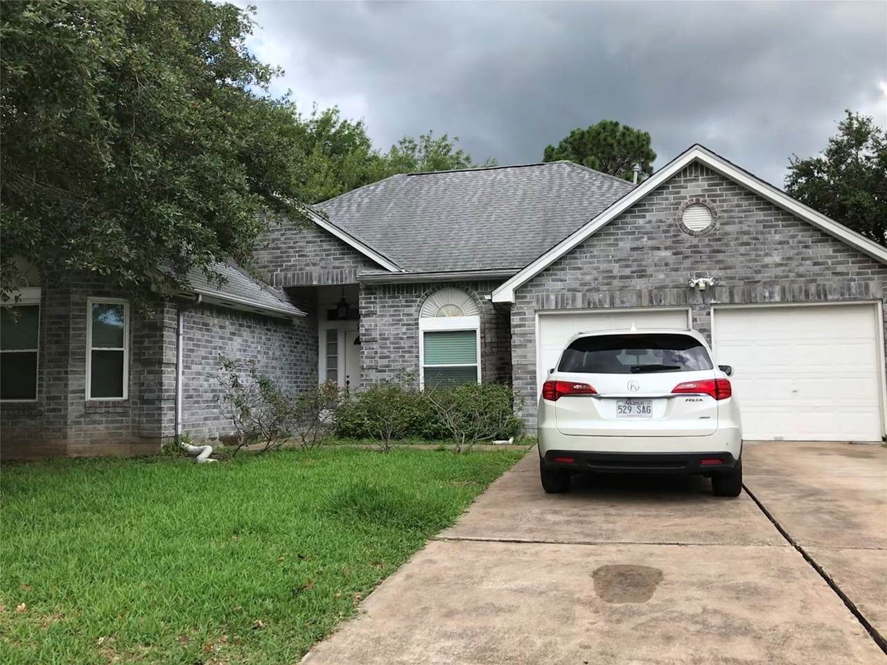 2318 Pheasant Creek - Photo 1